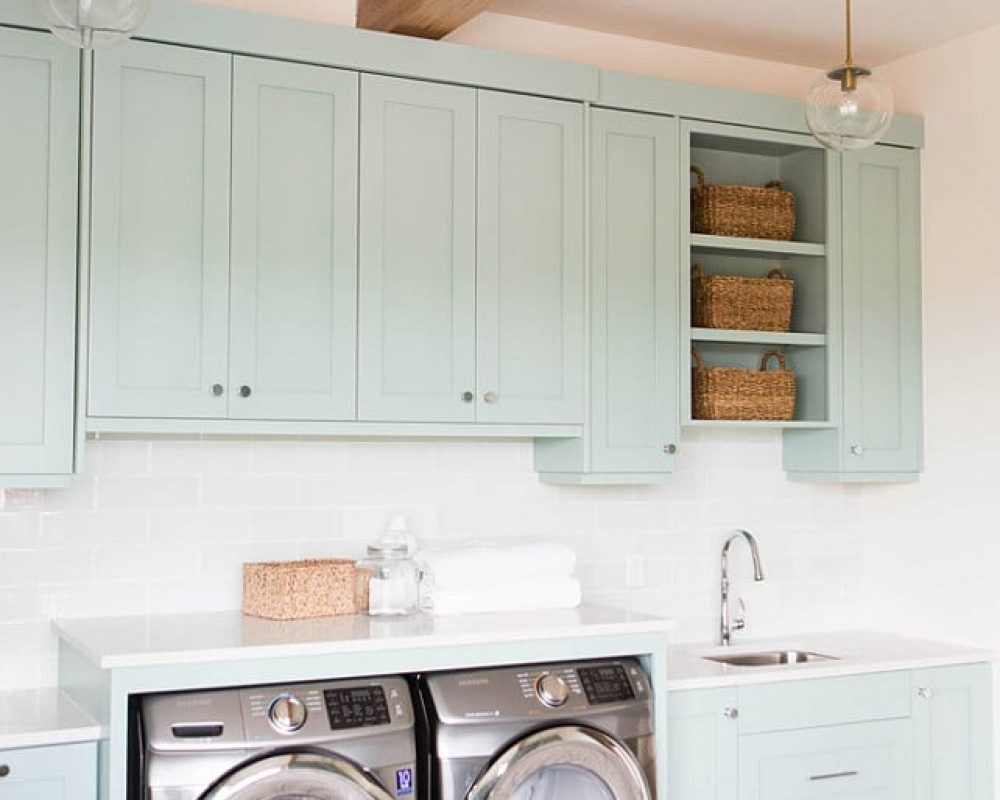 washroom cabinets